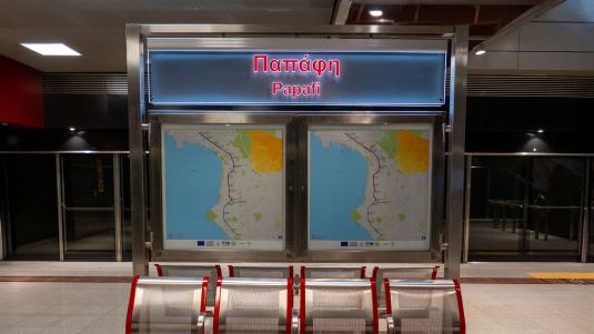 Das Viertel Toumpa entwickelte sich rund um das namensgebende Hügelgrab metro-thessaloniki-papafi-plattform